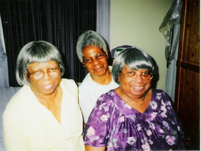 Descendants of Lad Blanding: Mary Broadnax,Pearl Jones, and Georgia Lee Gaines